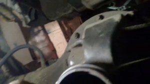 Как вытащить подшибник хвостовика с моста легко и не напрягаясь.