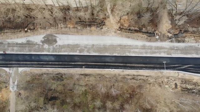 Ремонт тутаевского шоссе Ярославль. З мая не смотря на выходной день и инфекцию продолжается.