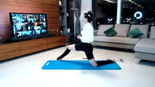 Mobility & Flexibility con Alina Quintana смотреть онлайн