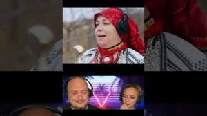 Музыкальная пауза! Итальянцы слушают русскую песню. Песня набирает обороты в интернете.