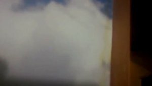 Наклейка пластикового уголка на угол стены квартиры