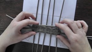 Овальное донышко для корзинки из газетных трубочек