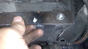 Крепление подушки коробки audi b4