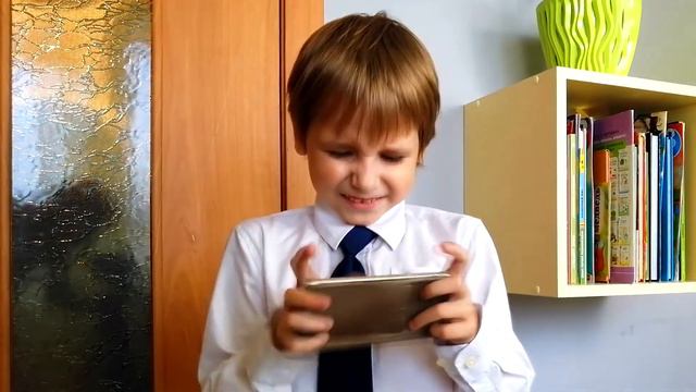Короче говоря, Сиреноголовый монстр существует в реальной жизни! / Хоррор Скетчи от Fil Box 6+