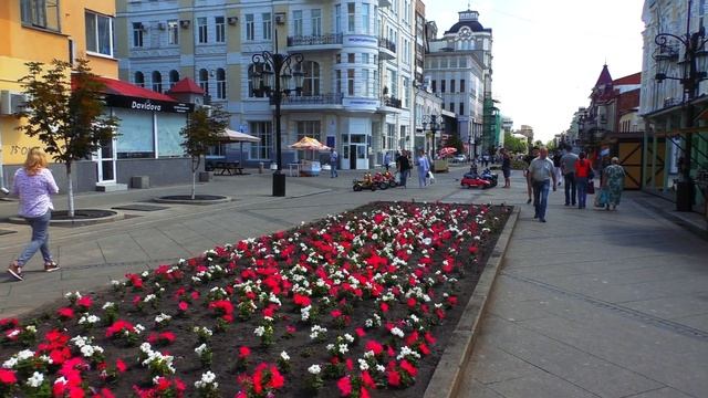 #4 Самара - главная пешеходная улица (Ленинградка), сквер Высоцкого