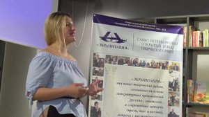 "В шкафу угрюмом, в тихом зале..." Читает Виктория Смирнова