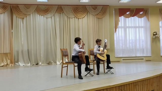 Дуэт "Феникс" - Ходят кони из к/ф "Бумбараш" смотреть онлайн