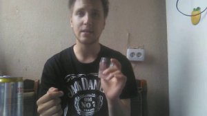 ВОДА СВЯТОЙ ИСТОЧНИК В БАНКЕ С ЛИМОНОМ