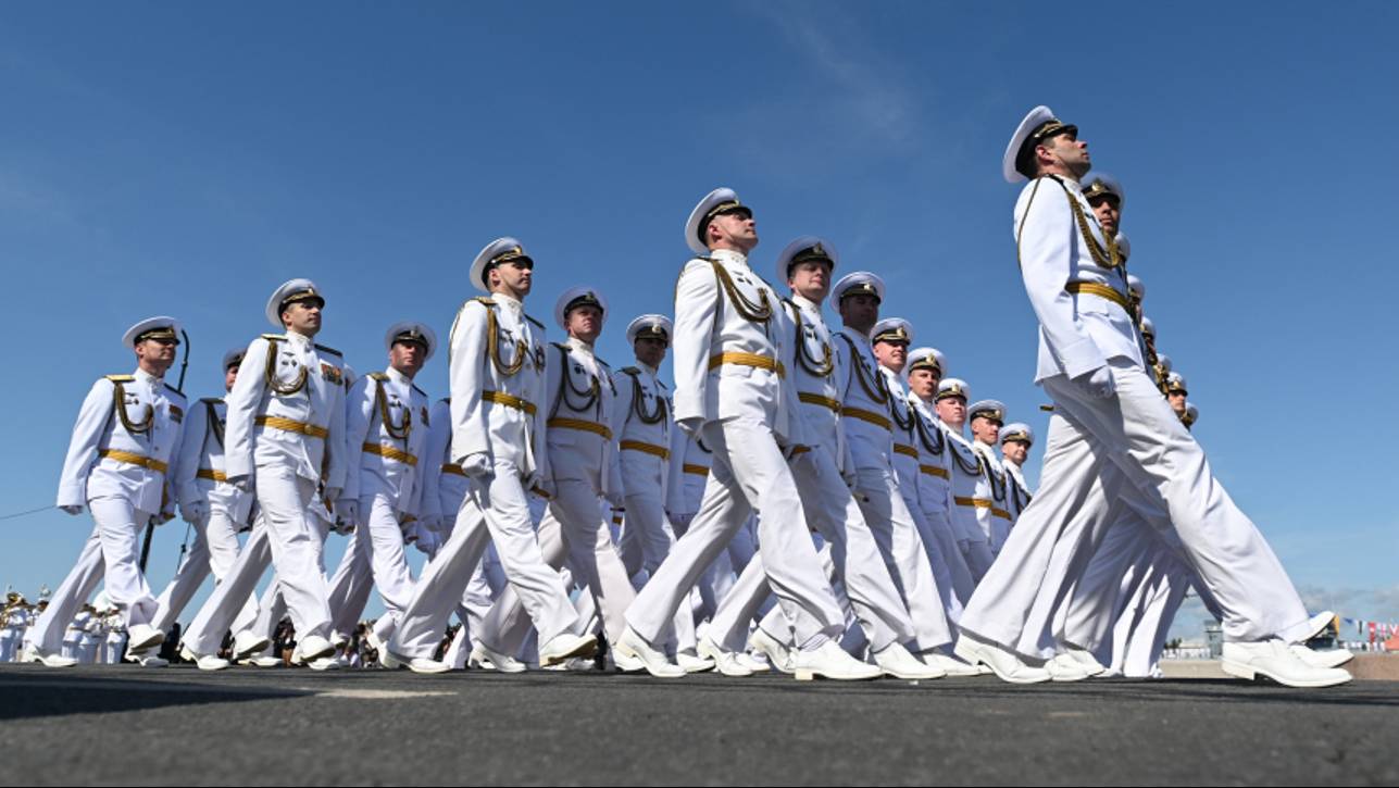 Главный военно-морской парад в честь Дня ВМФ  2024: прямая трансляция