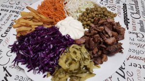 Он станет вашим фаворитом! Салат ? РАДУГА-ДУГА. Вкуснятина нереальная. В конце перемешиваем!