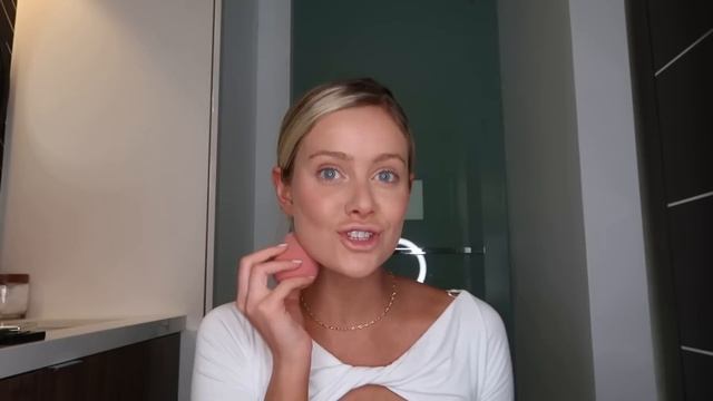 SMOKEY GLAM! recreating makeup from the oscars / Hannah Godwin смотреть онлайн