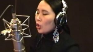 Чейнеш Байтушкина Алтай горловое пение Cheinesh Baytushkina Altay Turk THROAT SINGING topshuur