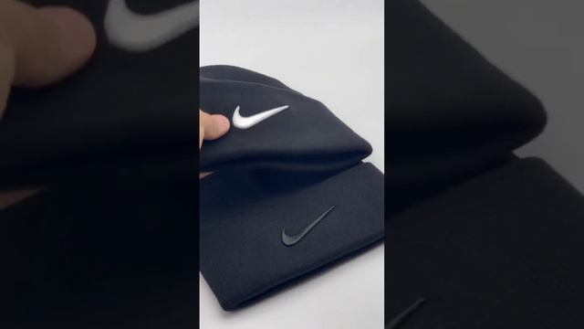 Шапки Nike