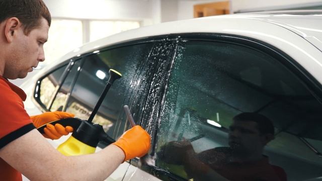 Оклейка зон риска на кузове BMW X6 пленкой LLumar смотреть онлайн