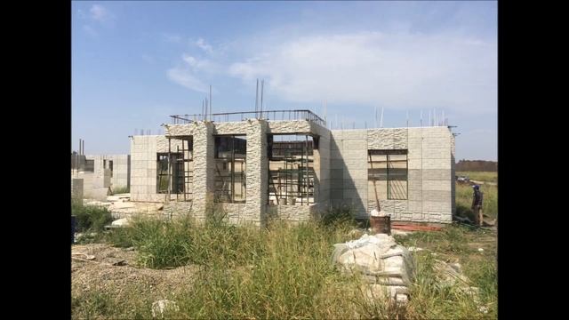 Строительство загородного двухэтажного монолитного дома из несъемной опалубки Технблок
