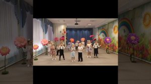 Танцевальный кружок в детском саду / Средняя группа