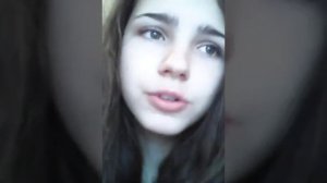 Русская девушка приняла Ислам. Она обращается к традиционным мусульманам