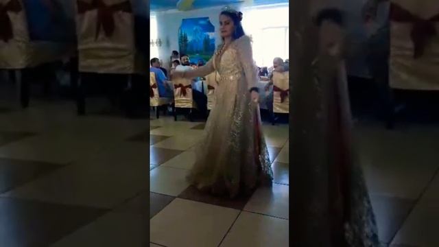 #рекомендация невста #красиво #танцует❤ #красавица цыганская сватаство 2023года❤ Ваня&Кристина ?? смотреть онлайн