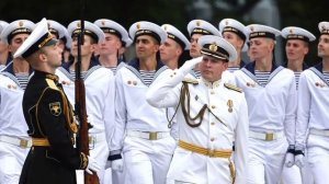 Путин прибыл на парад ВМФ России