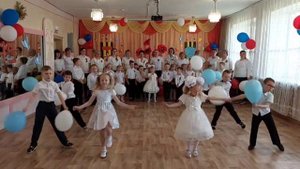 Флешмоб "Аист на крыше"