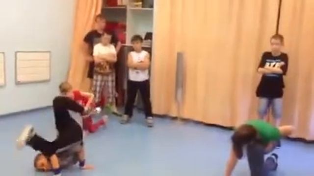 Брейк данс смотреть онлайн