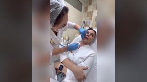 КОЛЕМ ФИЛЛЕР В ПОДБОРОДОК ДОКТОРУ ВПЕРВЫЕ! Больно, зато эффект минимум на 2 года.