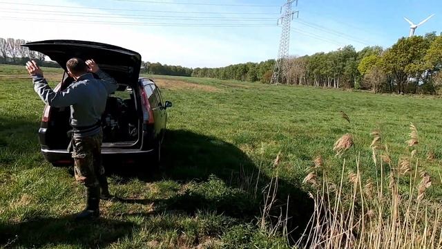 Искал монеты а нашёл гильзы и свастику в Германия 2020 смотреть онлайн