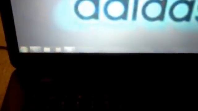 Dell Inspiron N5040 Laptop Review смотреть онлайн