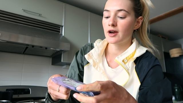 What I Eat in a Day as a model to stay fit, lean & healthy // quick & easy, healthy recipes смотреть онлайн