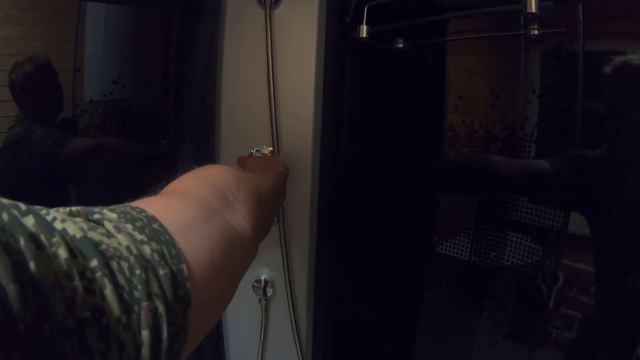 Сделали санузел из веранды на даче, построили фальшстену и получилось два помещения смотреть онлайн