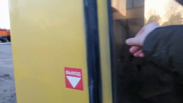 Борисов. Автобус МАЗ-105.065 (ГОС№: АЕ 9047-5) в ожидании порезки (18.03.2022) смотреть онлайн