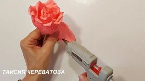 ВЫРЕЗАЛА В  ПЛАСТИКОВОЙ КРЫШКЕ КРУЖОК И СДЕЛАЛА ПОТРЯСАЮЩУЮ ВЕЩЬ. ШИКАРНЫЙ ДЕКОР ИЗ БИТОЙ ПОСУДЫ di