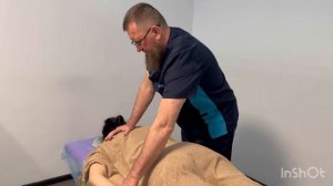 Костоправ. Боль над лопаткой!!! Жесткая правка красивой девушки.