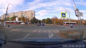проскакун на красный