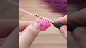 Wow, crocheted leaves lined up in rows turned out great /look what I made from knitted leaves