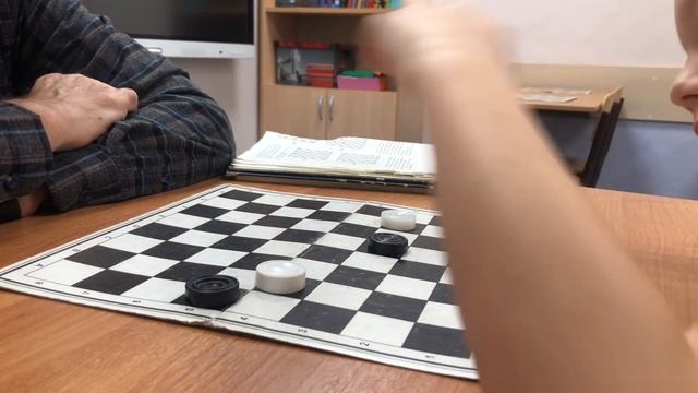 Фёдор и шашки. Комбинации смотреть онлайн