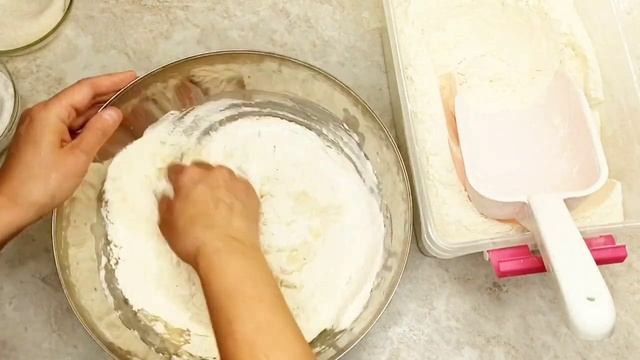 ДРОЖЖЕВОЕ ТЕСТО ПО БАБУШКИНОМУ РЕЦЕПТУ! смотреть онлайн