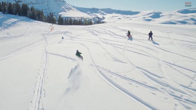 Moonbikes is the worlds first electric Snow Bike смотреть онлайн