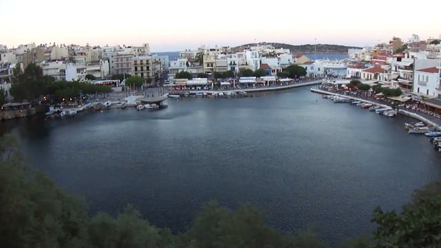 Озеро Вулизмени, г. Агиос Николаос, Крит, Греция