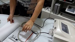 Аппарат для вакуумного массажа с RF-лифтингом и LED терапией VY-А3002