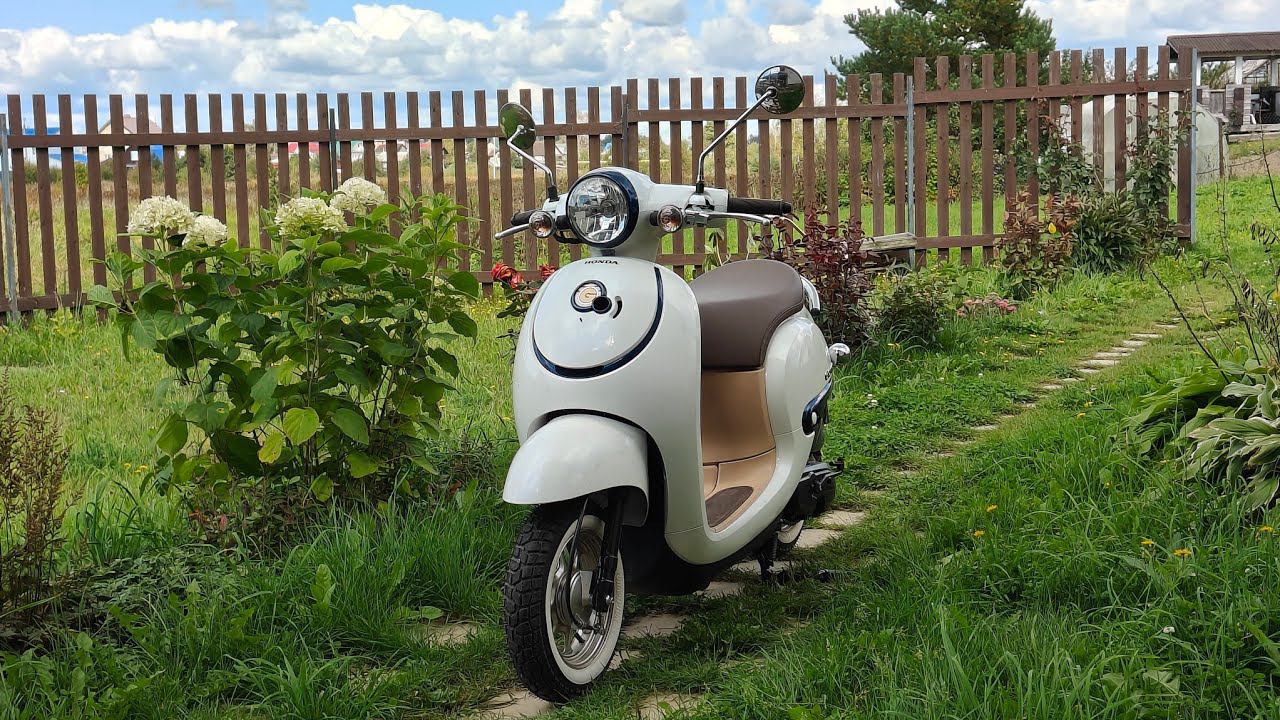 Honda Giorno AF77 Осень смотреть онлайн