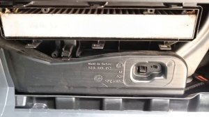 Фильтр салона на Фольксваген Тигуан, Volkswagen Tiguan 2019 года #тигуан #тигуанфильтр