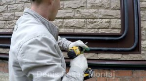 Как правильно закрепить газовую трубу после Отделки и утепления  Дома из Бруса Фасадными панелями .