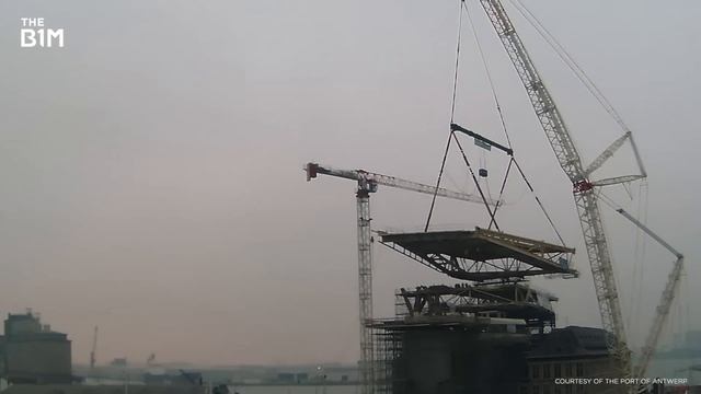 Why They Had to Build OVER This Old Building смотреть онлайн