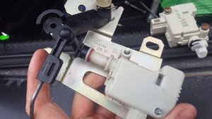 Заміна Електро Моторчика гольф 4 / проблема  решена