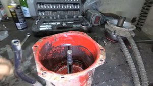 Почему не стоит покупать цветные энергоаккумуляторы на КамАЗ