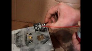 ПОЧЕМУ ЗАЛИВАЕТ СВЕЧУ? Как промыть карбюратор бензопилы; clean the carburetor of a chainsaw