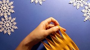 Новогодние украшения своими руками. Бант из фоамирана на елку.