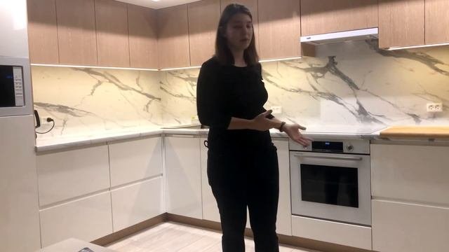 Видео отзыв от заказчицы кухни от компании 