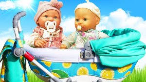 Кукла Беби Анабель распаковывает куклу Мия Мария! Весёлые игры в куклы и дочки матери с Baby Born